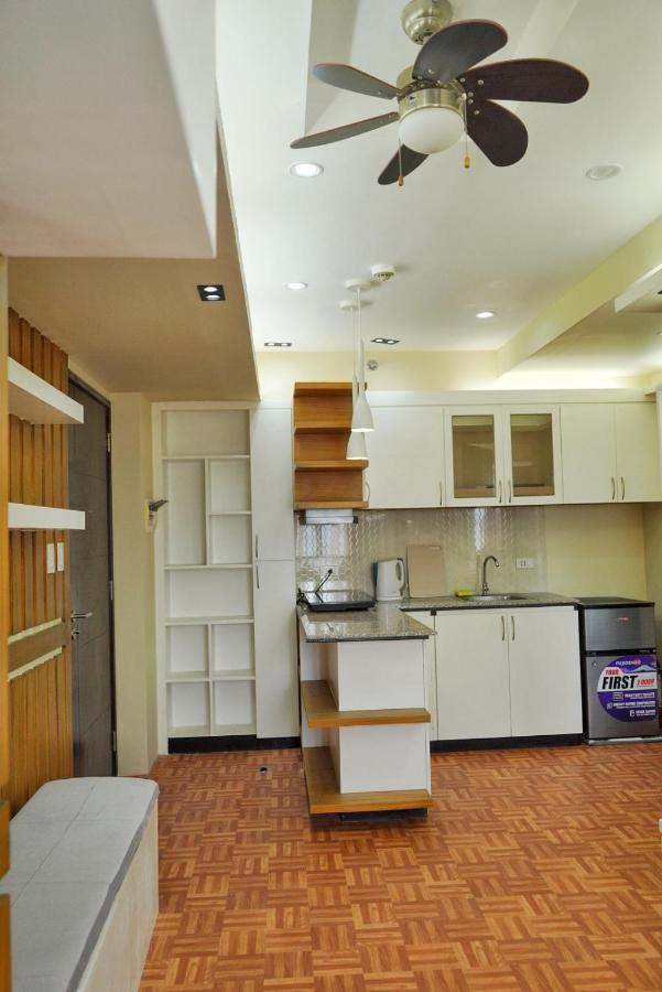 Topaz 1 Bedroom Suite Orochi Staycation Ph At Centrio Towers Cagayán de Oro Exterior foto